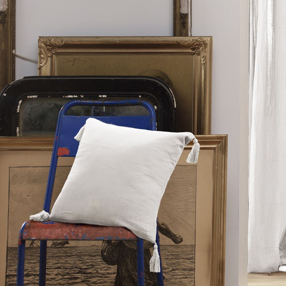 Coussin carré Gaze de coton avec pompons Chantilly 40 x 40 cm — vue 2