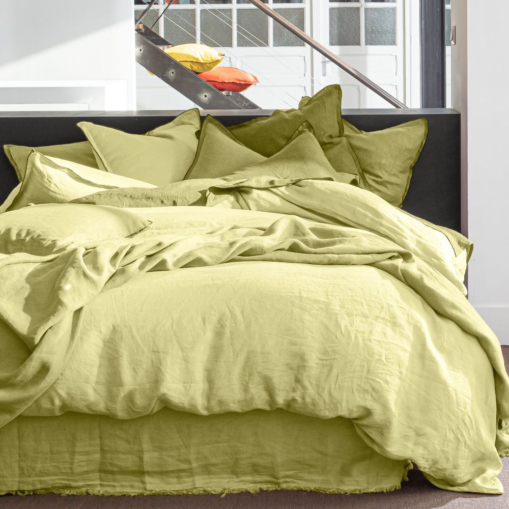 Housse de couette + 2 taies d'oreiller en lin Français lavé Beurre Jaune 240 x 260 cm — vue 5